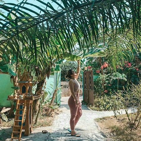 Green Garden Hotel Bang Rak Beach  Bagian luar foto